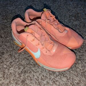 Nike Women's Metcon 7, Size 10